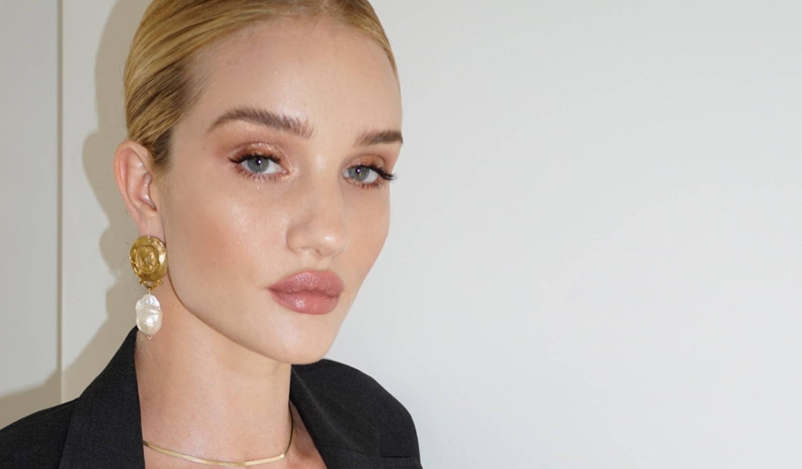 Sun-kissed glamour: the step-by-step guide