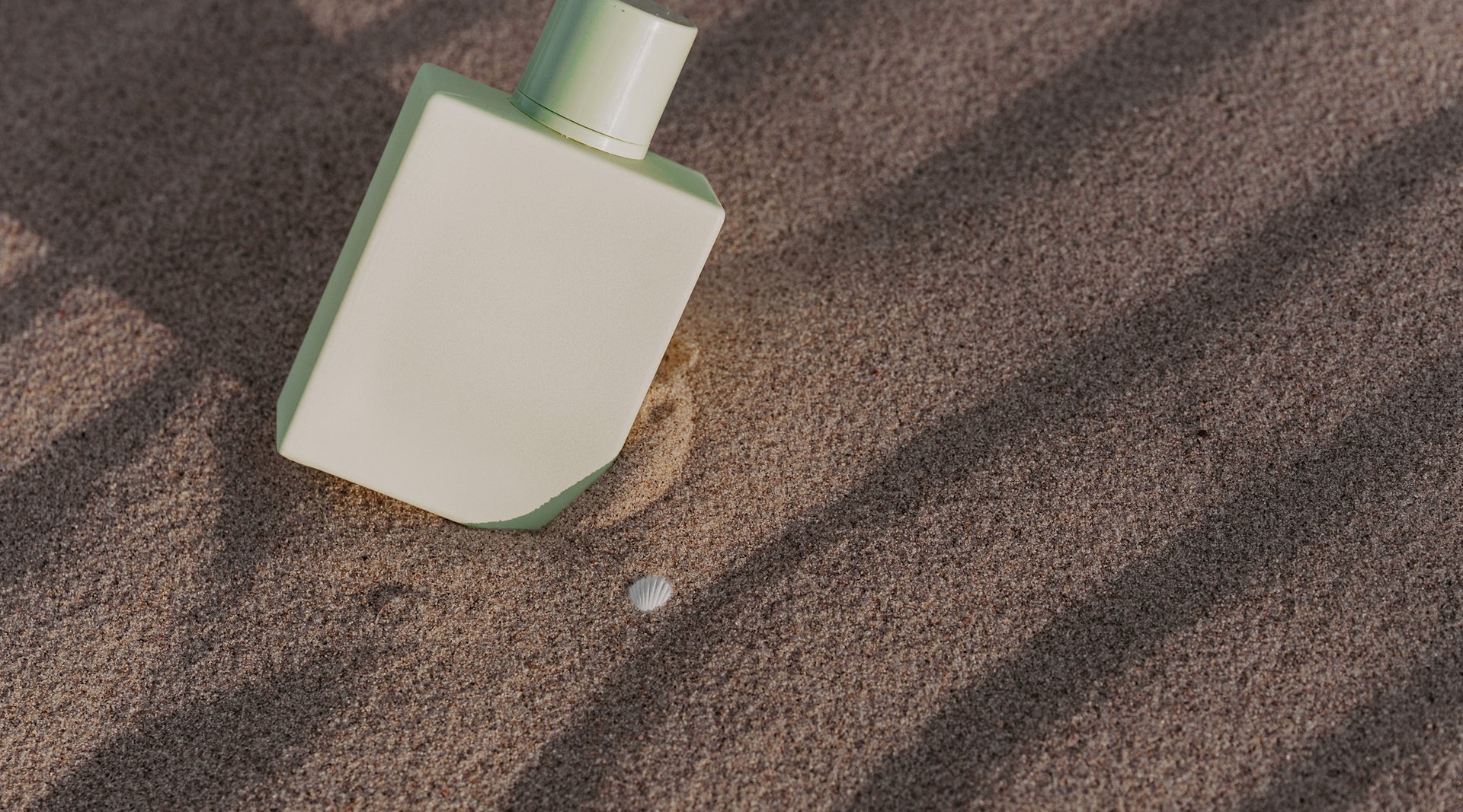 The Definitive Beauty Packing List for a Beach Vacation