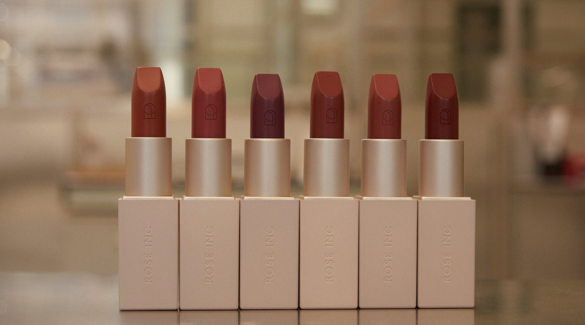 Everything You Need to Know About the “Lipstick Effect”