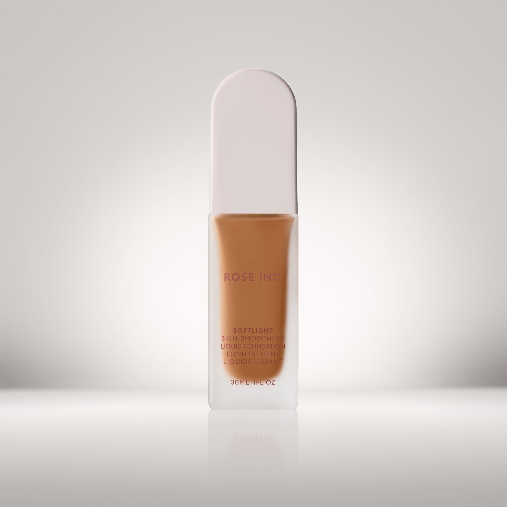 Soldier image of shade 24W in Softlight Smoothing Foundation
