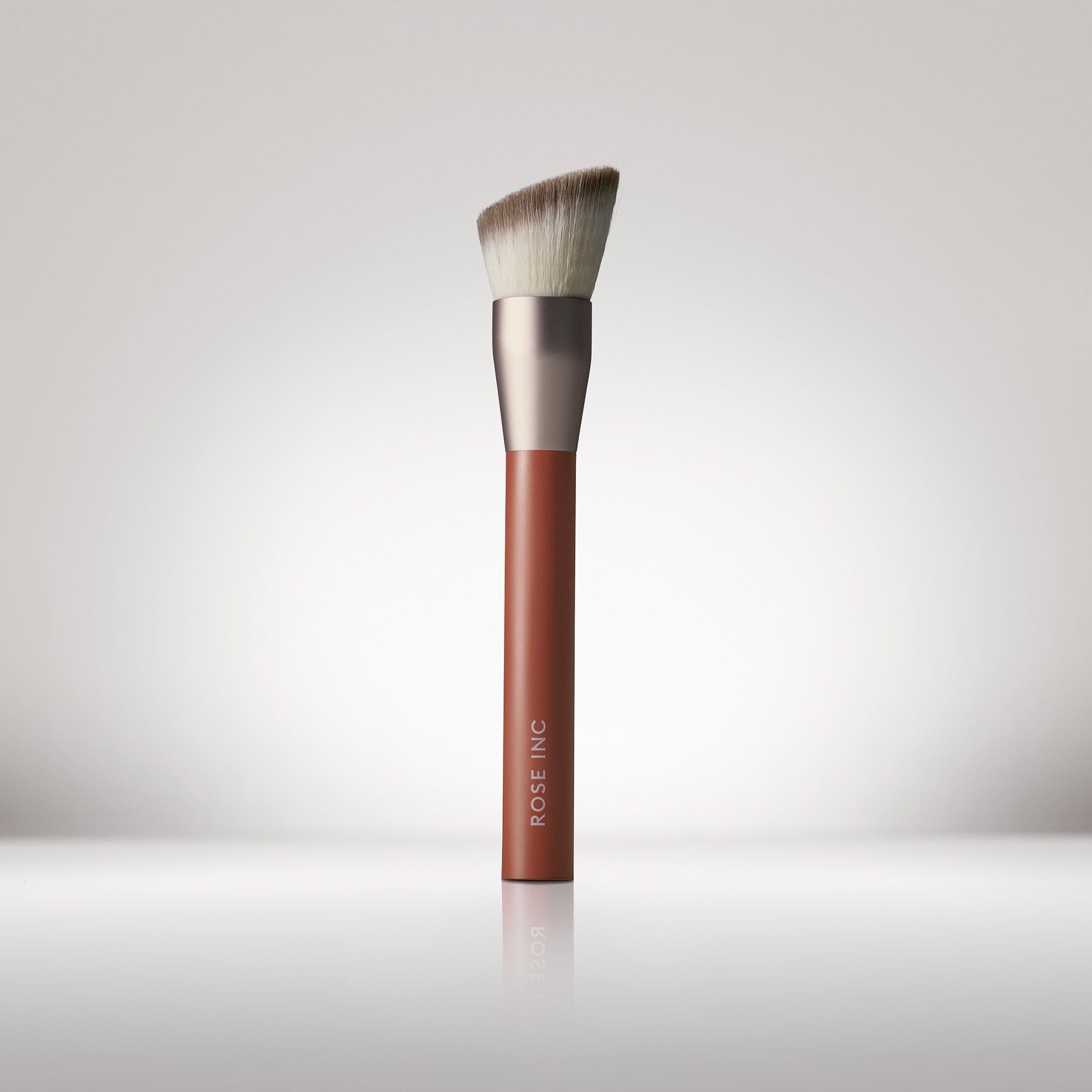 CHANEL Foundation Brush (Synthetic Fibers) - Reviews